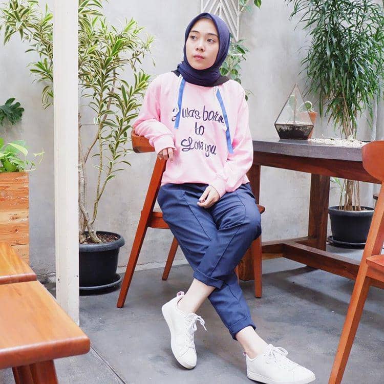 instagram.com/putrimelatii