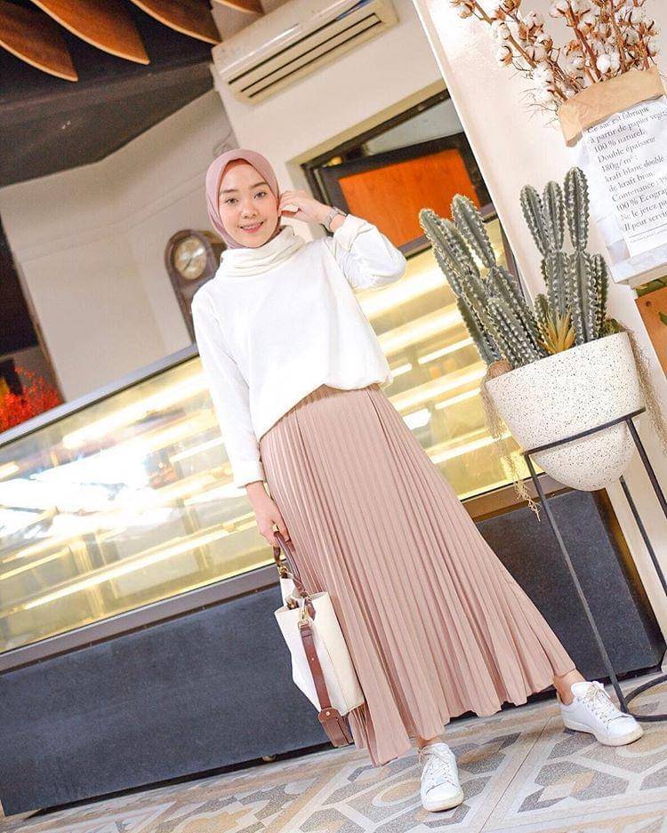 instagram.com/putrimelatii