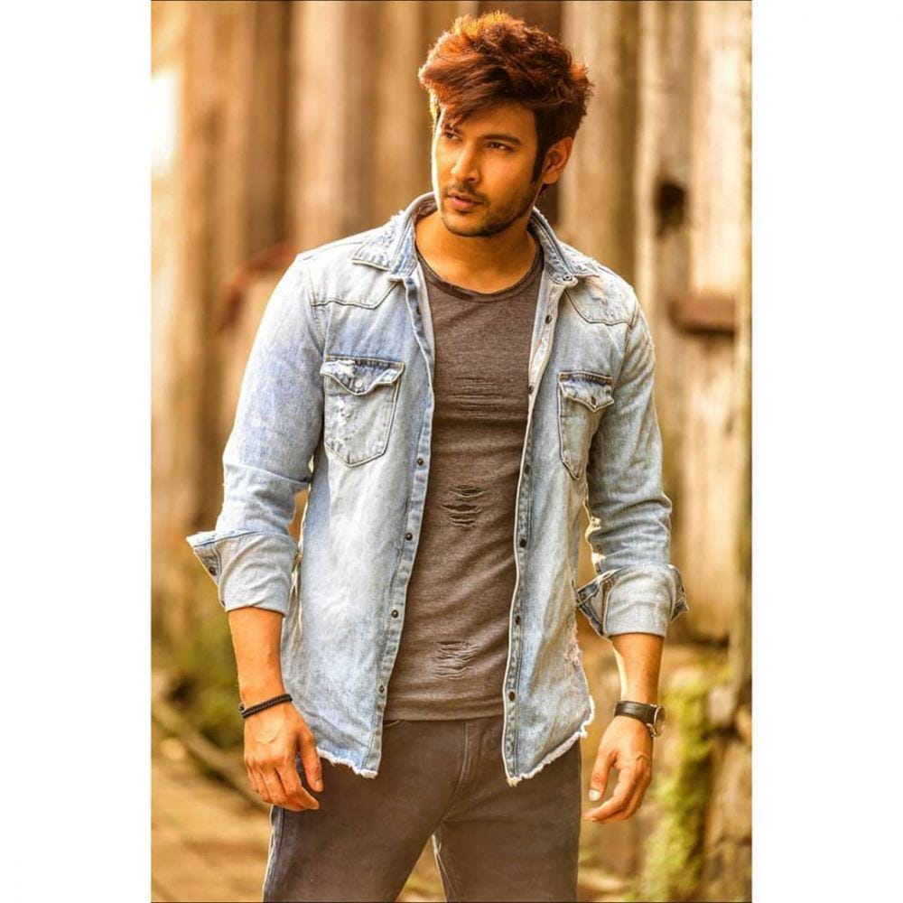 instagram.com/shivin7