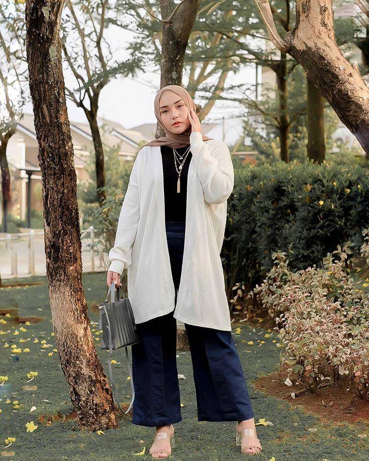 instagram.com/raniekarlina