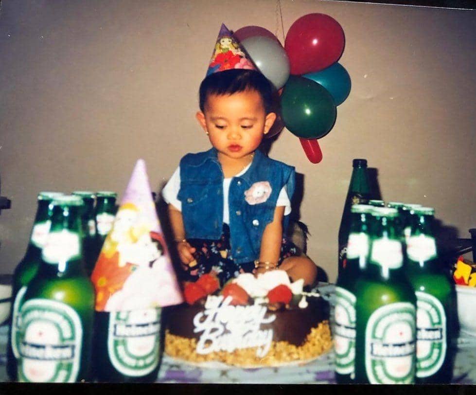 instagram.com/rachelvennya