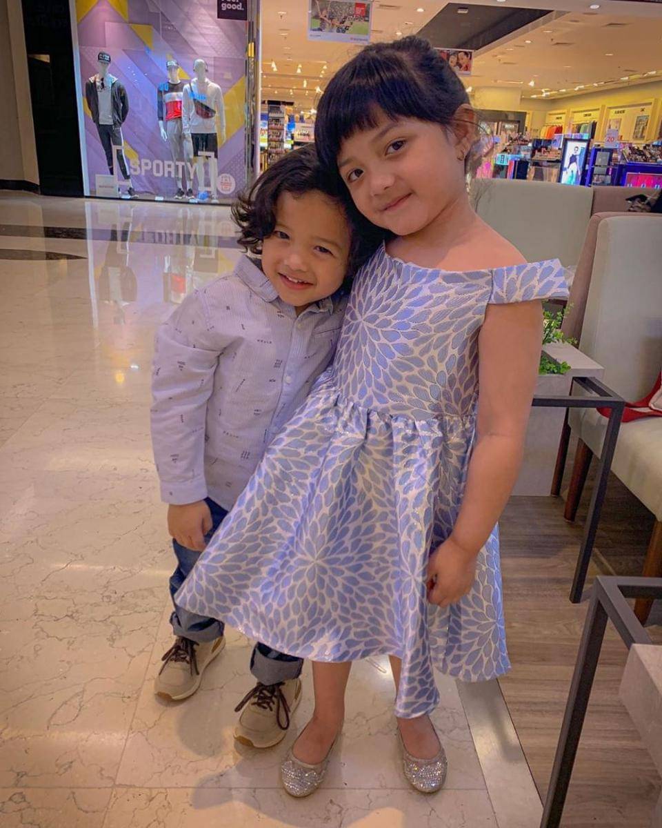 instagram.com/ashanty_ash