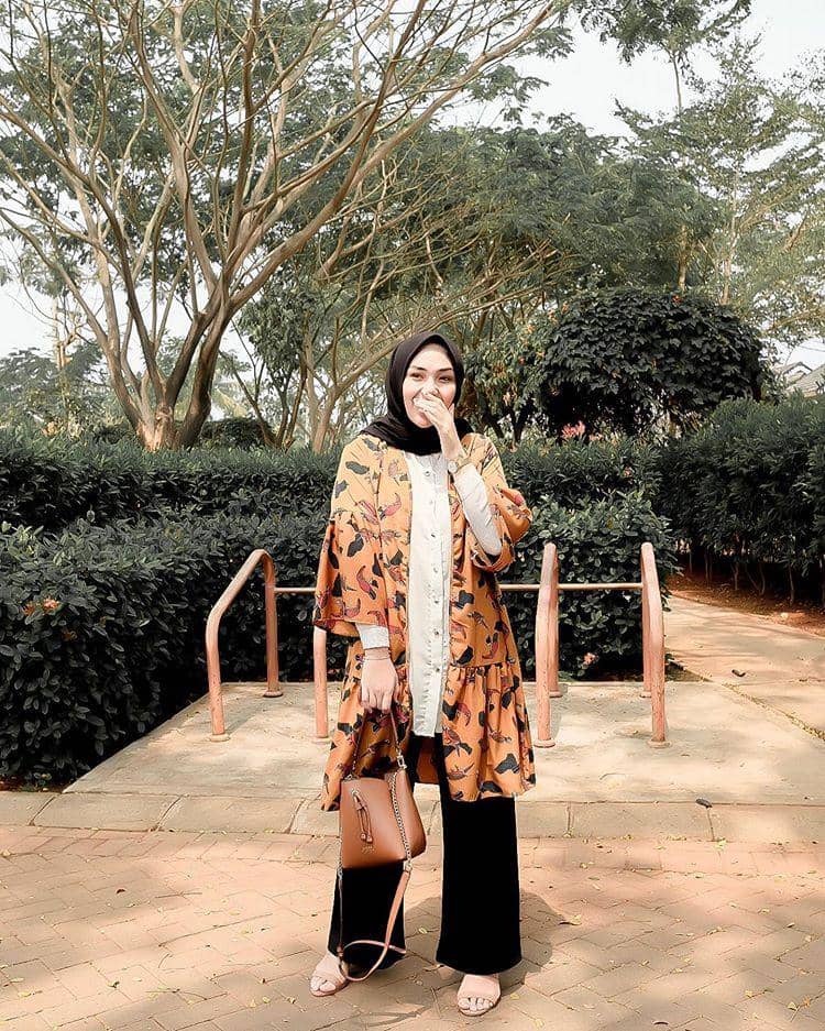 instagram.com/raniekarlina