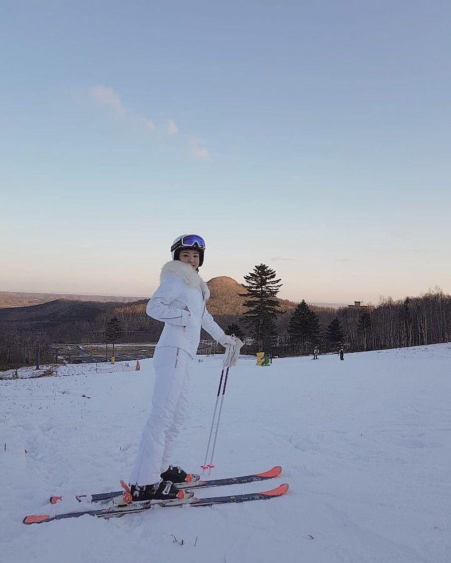 Instagram/hyoyeon_x_x