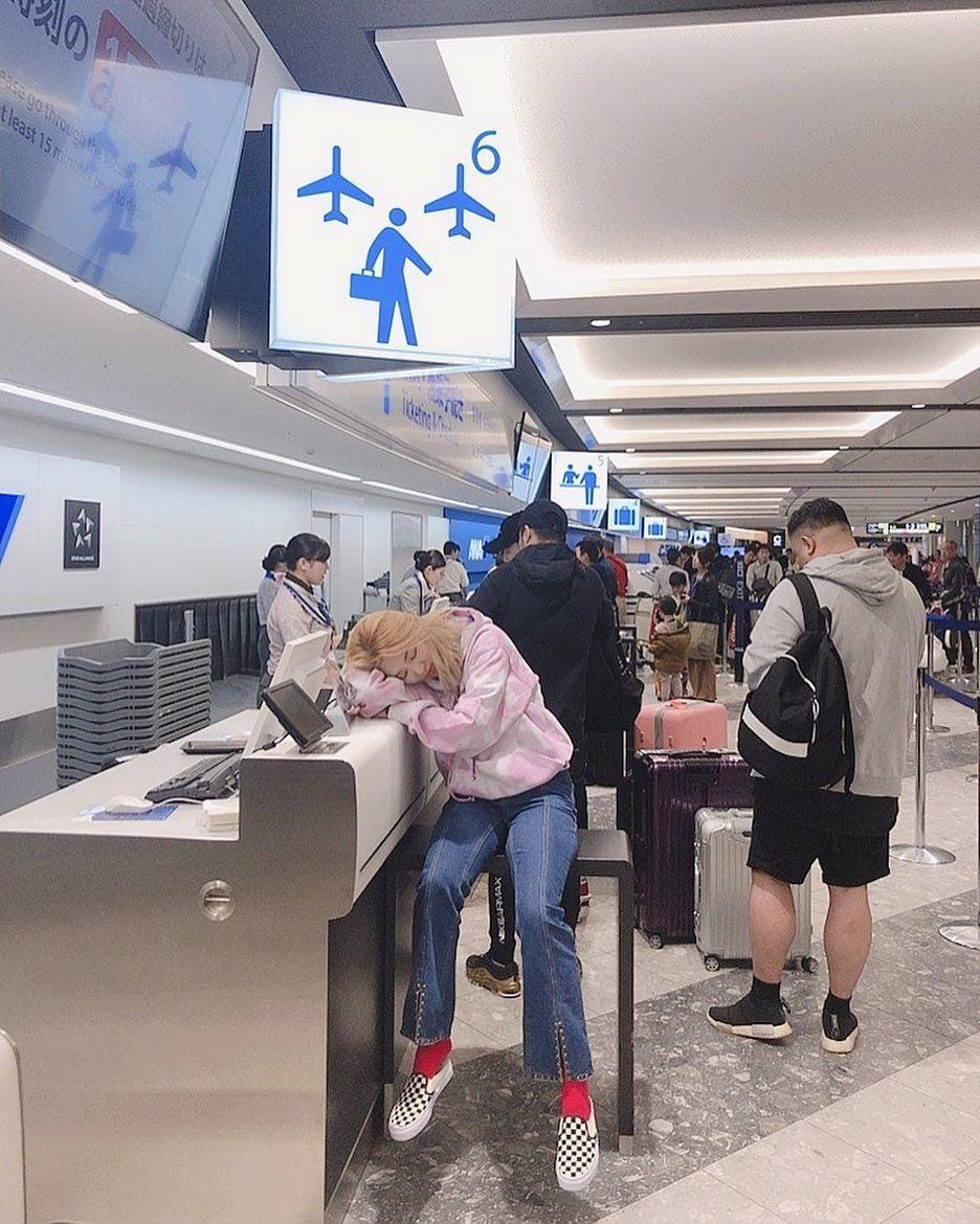 Instagram/hyoyeon_x_x