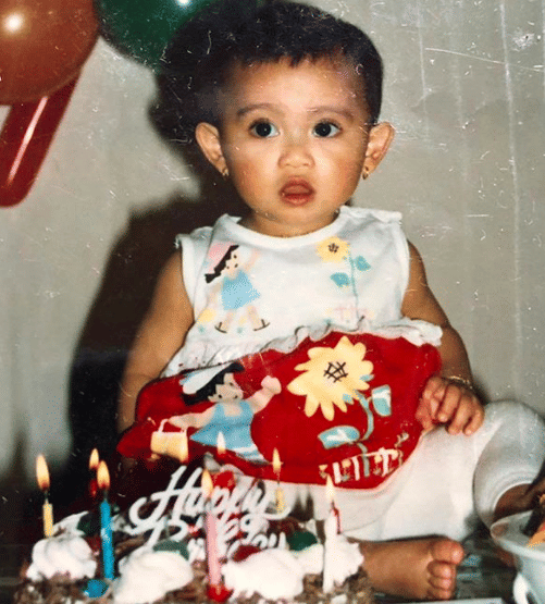 instagram.com/rachelvennya