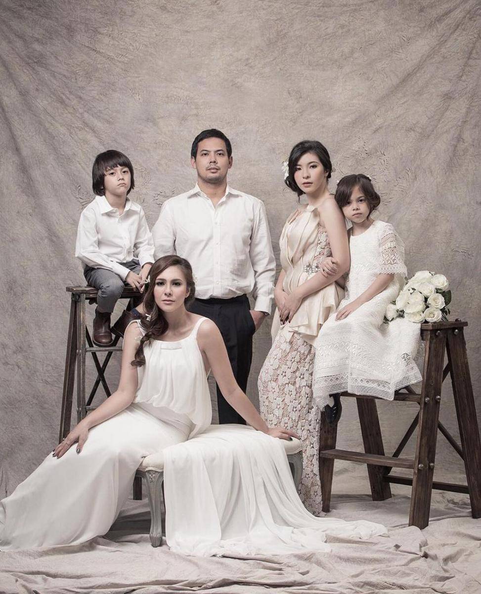 Instagram.com/sharazaaa