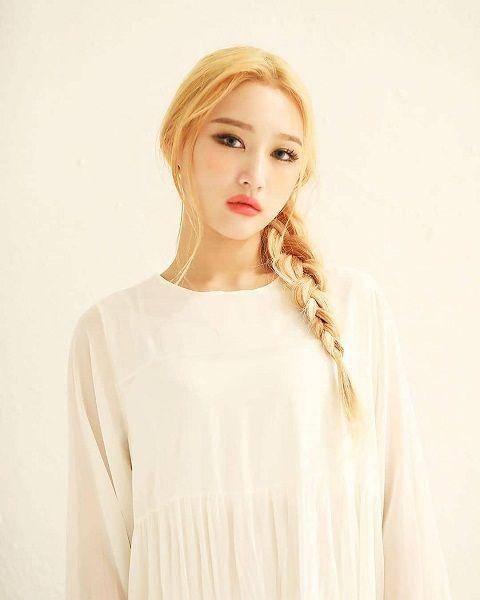 instagram.com/siyeon95dc
