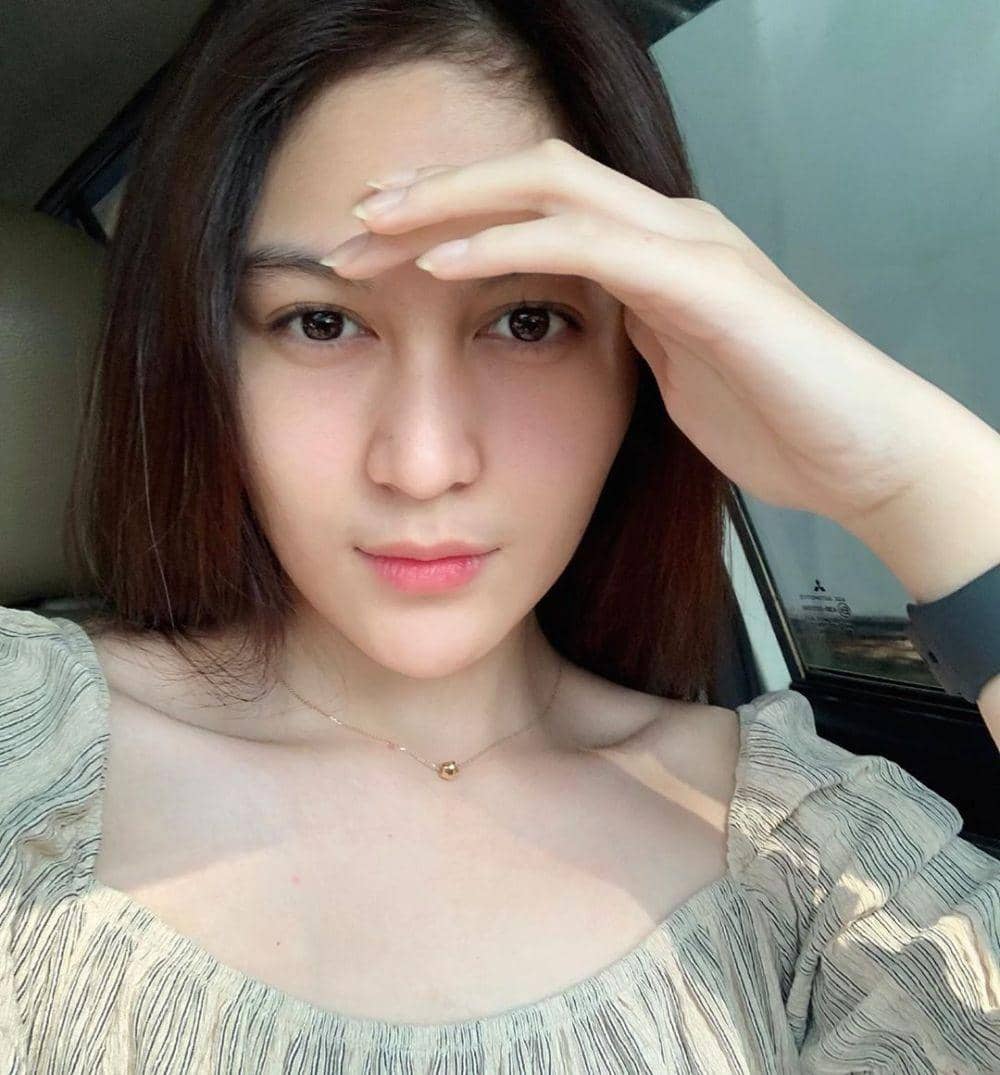 instagram.com/denirawiraguna