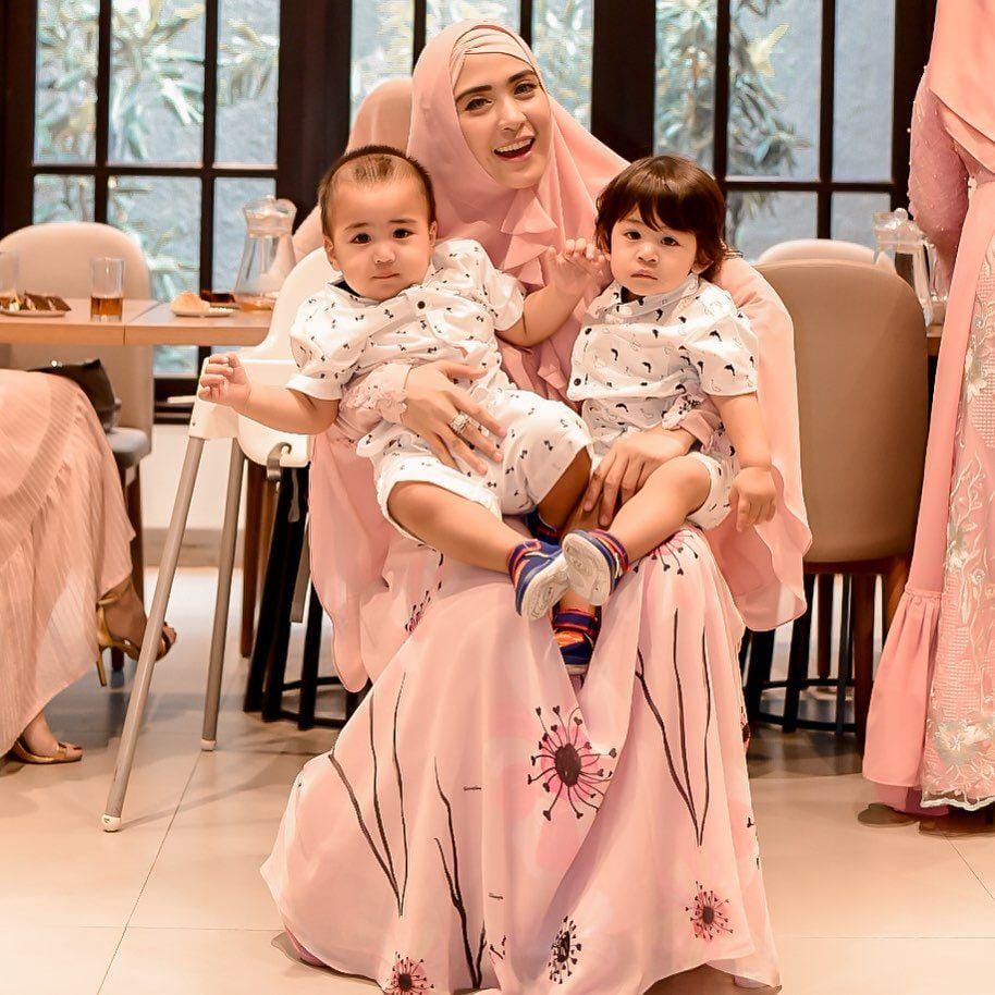 Instagram.com/apriljasmine85