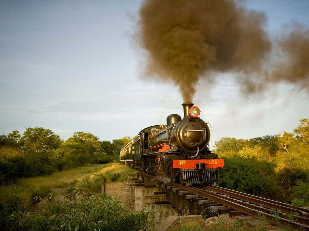 pureafricaexperiences.com