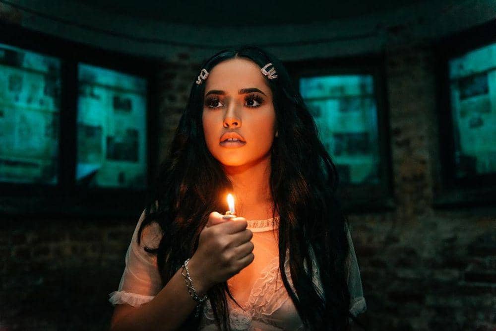 instagram.com/iambeckyg