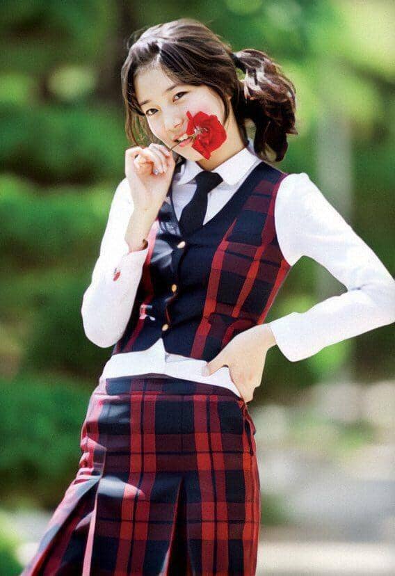 twitter.com/baesuzybar