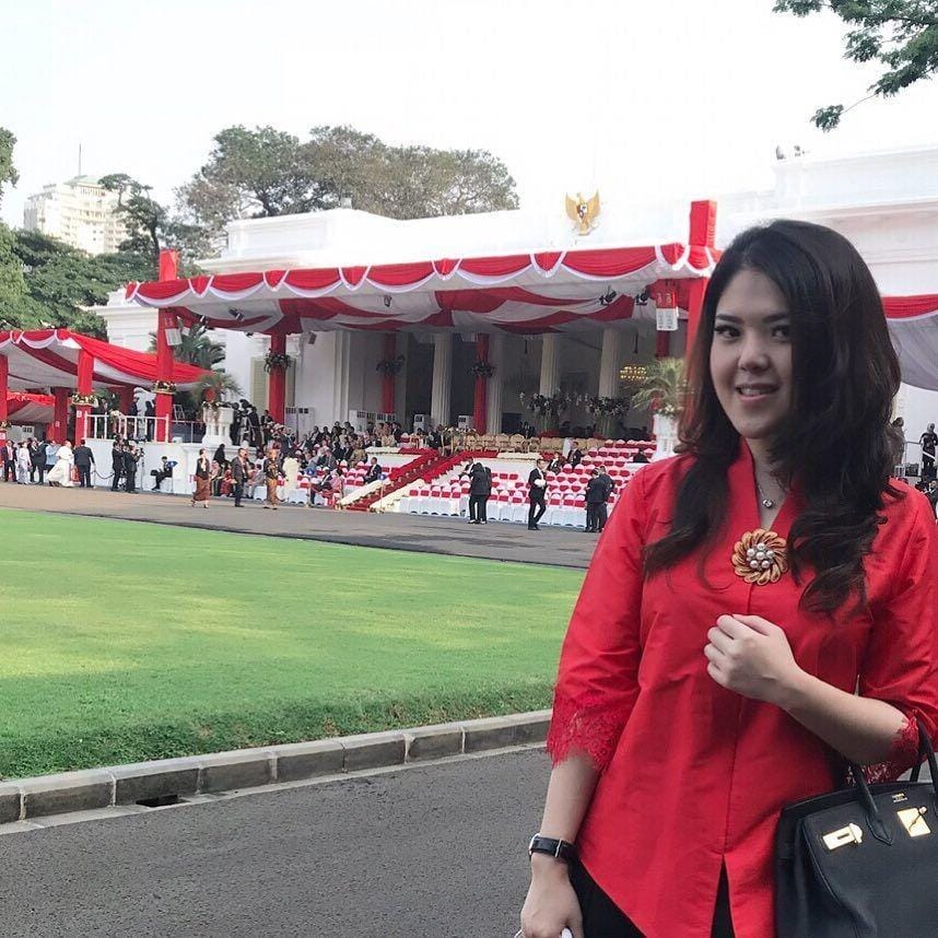 Instagram.com/tinatoon101