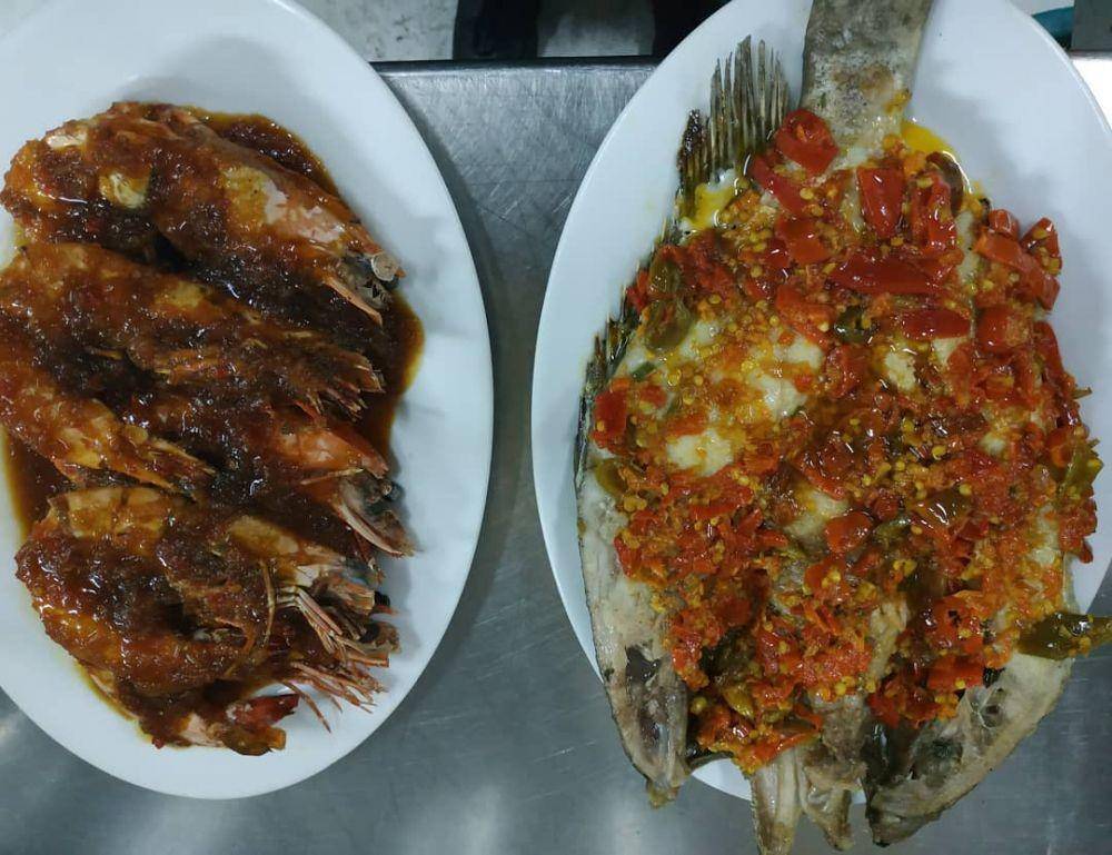 instagram.com/apongseafood_bpn