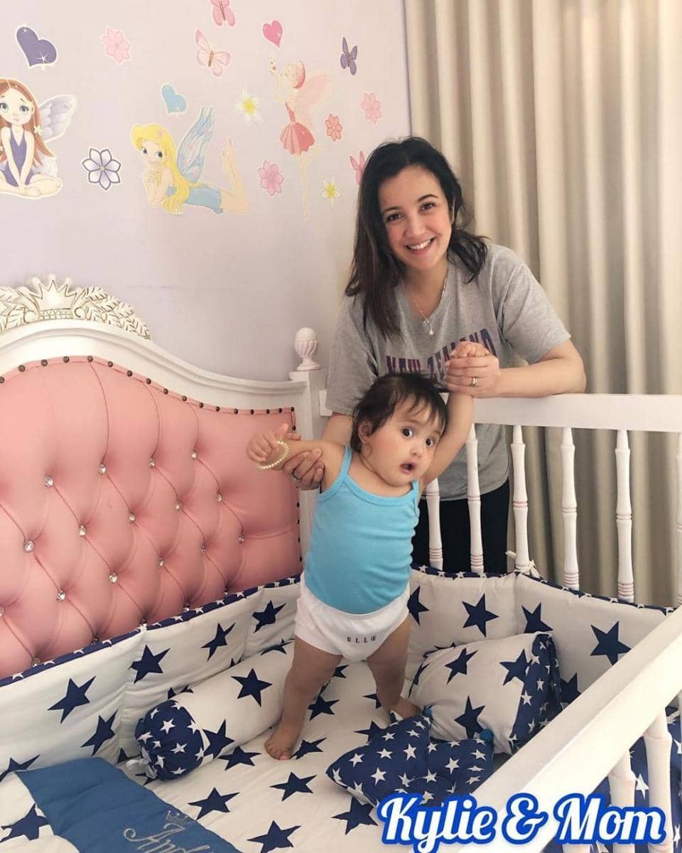 instagram.com/andisorayabeatrix