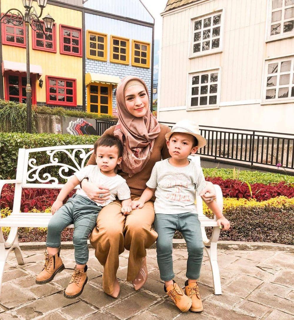 instagram.com/donitabhubiy