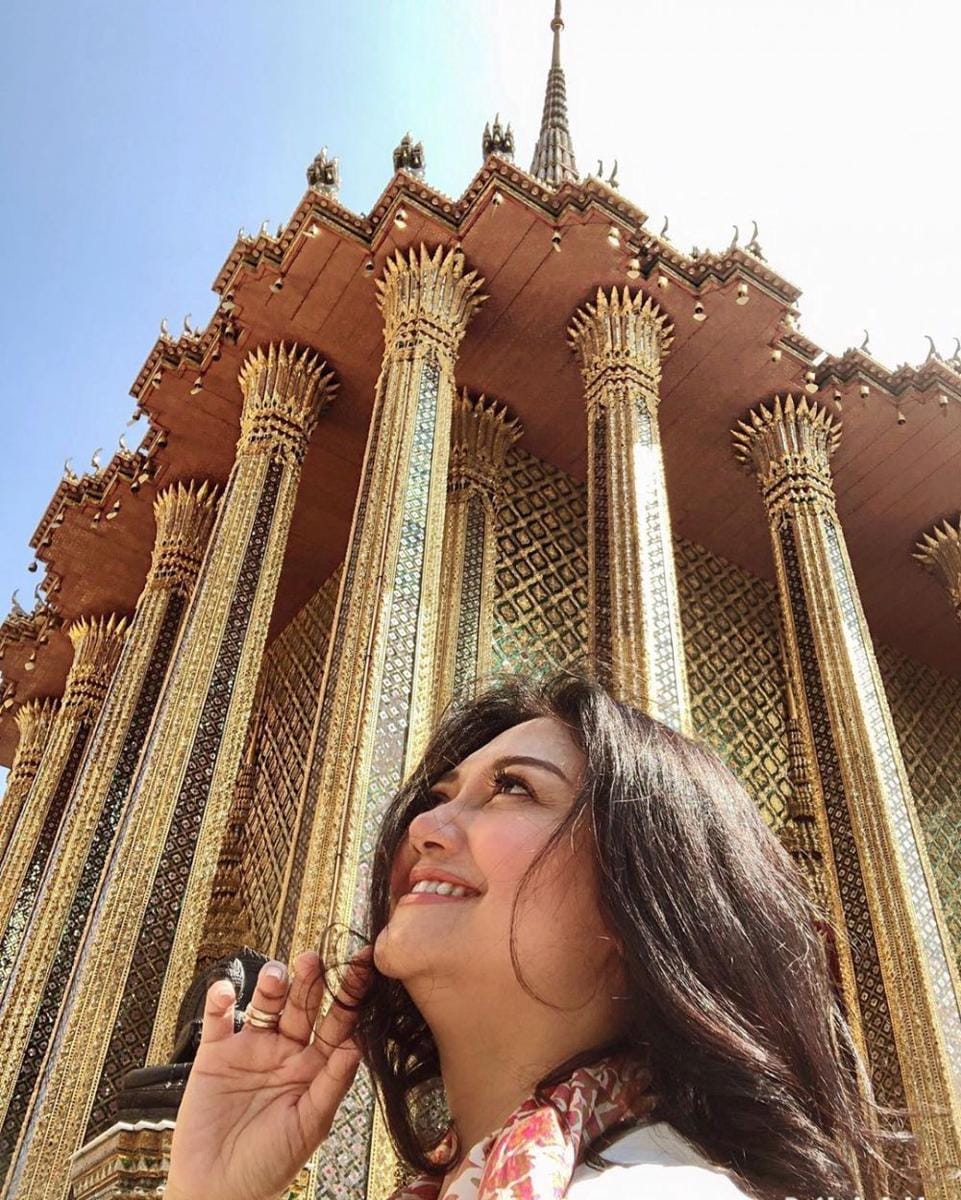 Instagram.com/bellasaphiraofficial