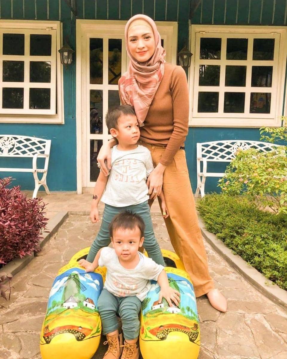 instagram.com/donitabhubiy