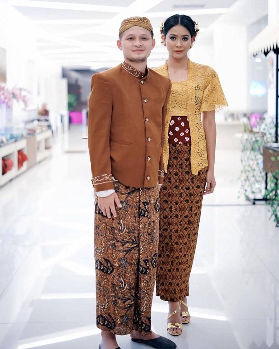 instagram.com/syamsir11alam