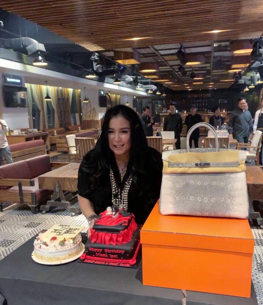 instagram.com/ajunperwira/