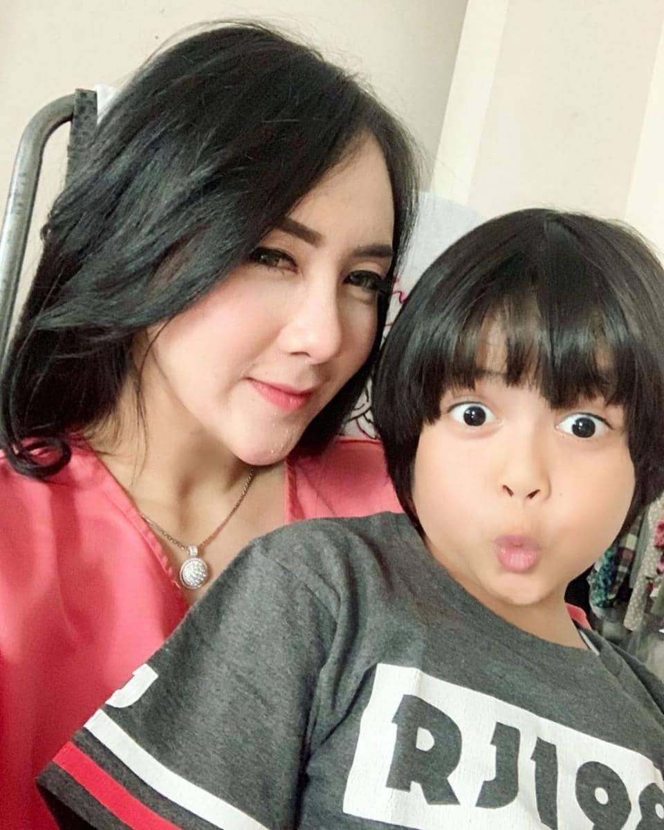 instagram.com/ucie_sucita