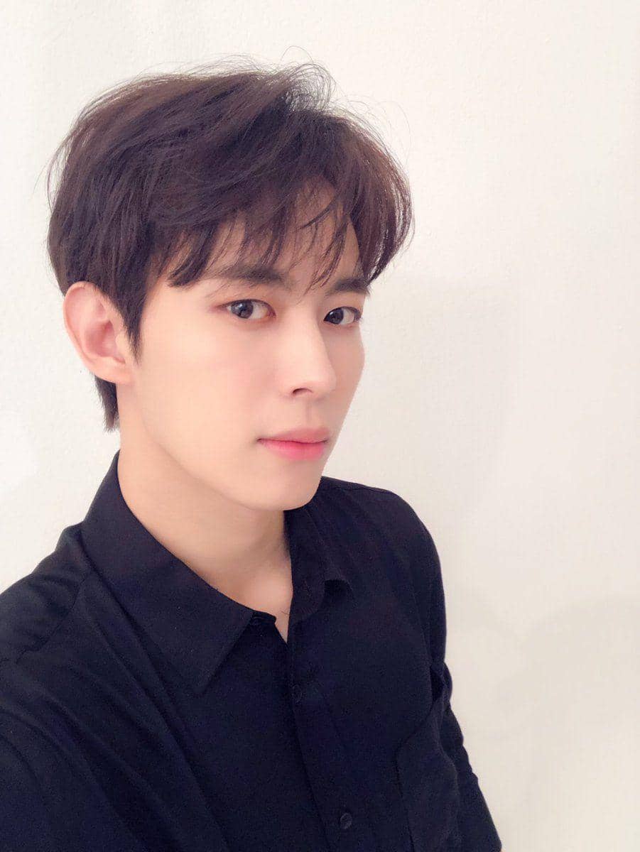 twitter.com/RealVIXX