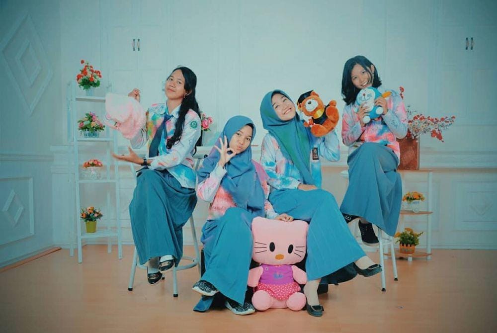 Instagram.com/arindiputry_