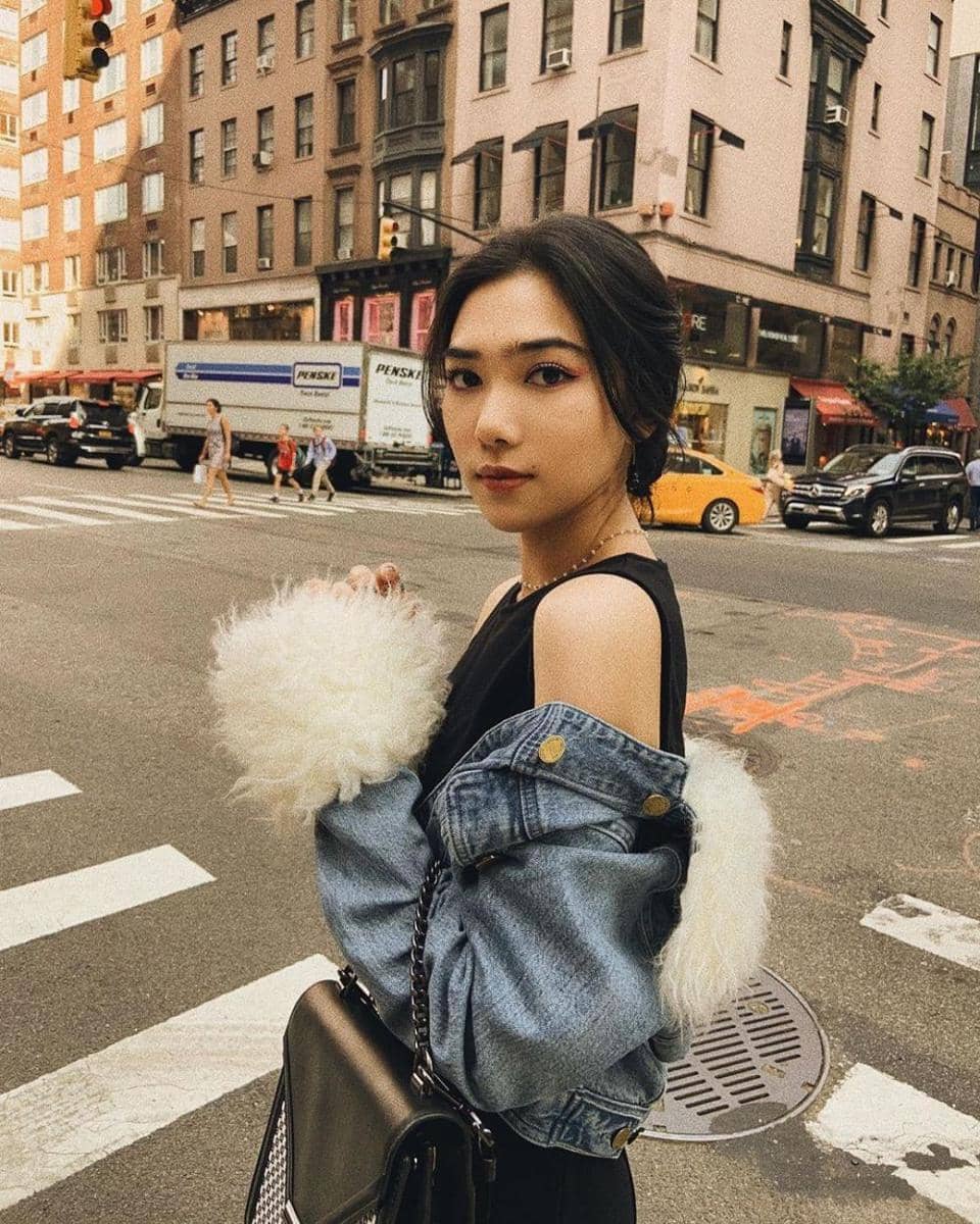 instagram.com/isyanasarasvati