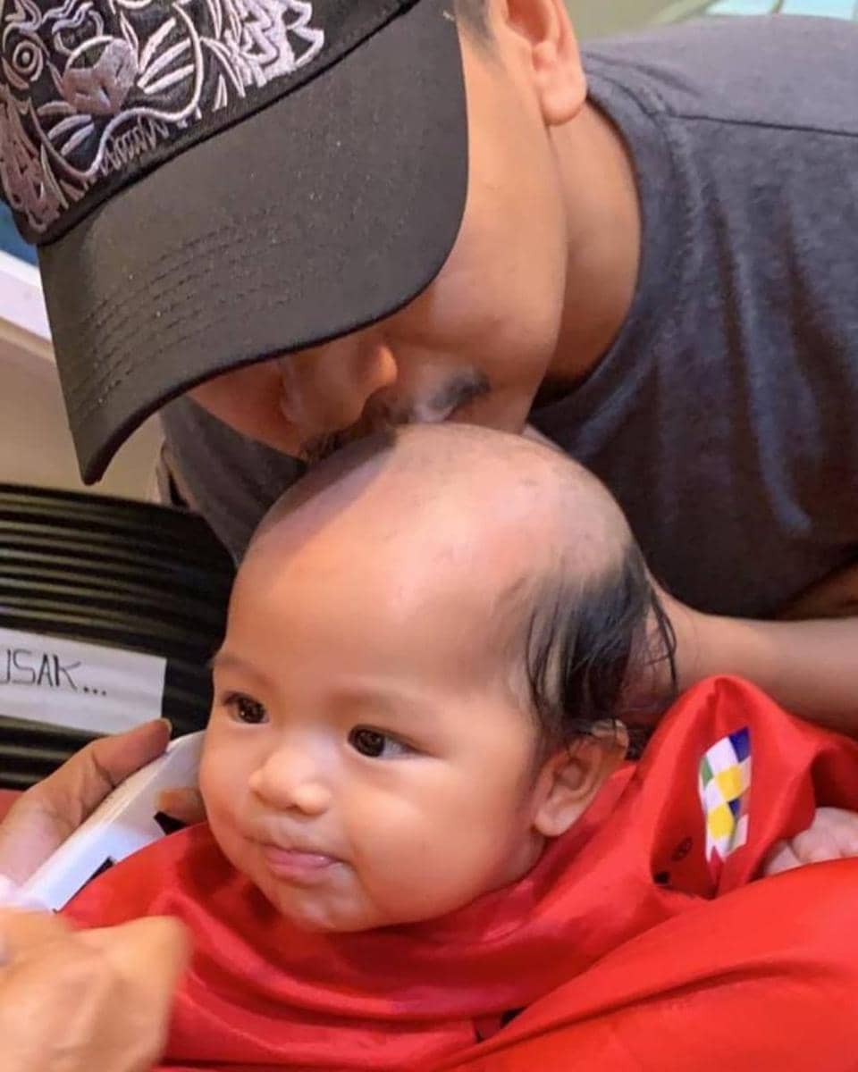 instagram.com/raditya_dika/