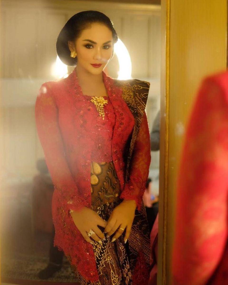 krisdayantilemos