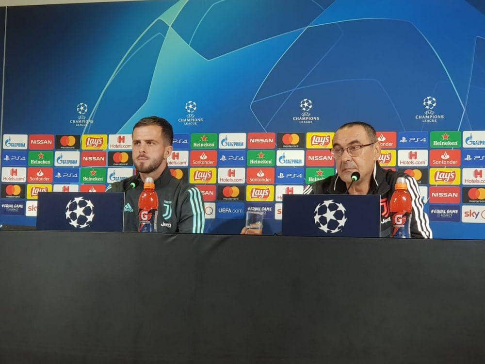 twitter.com/juventusfcen