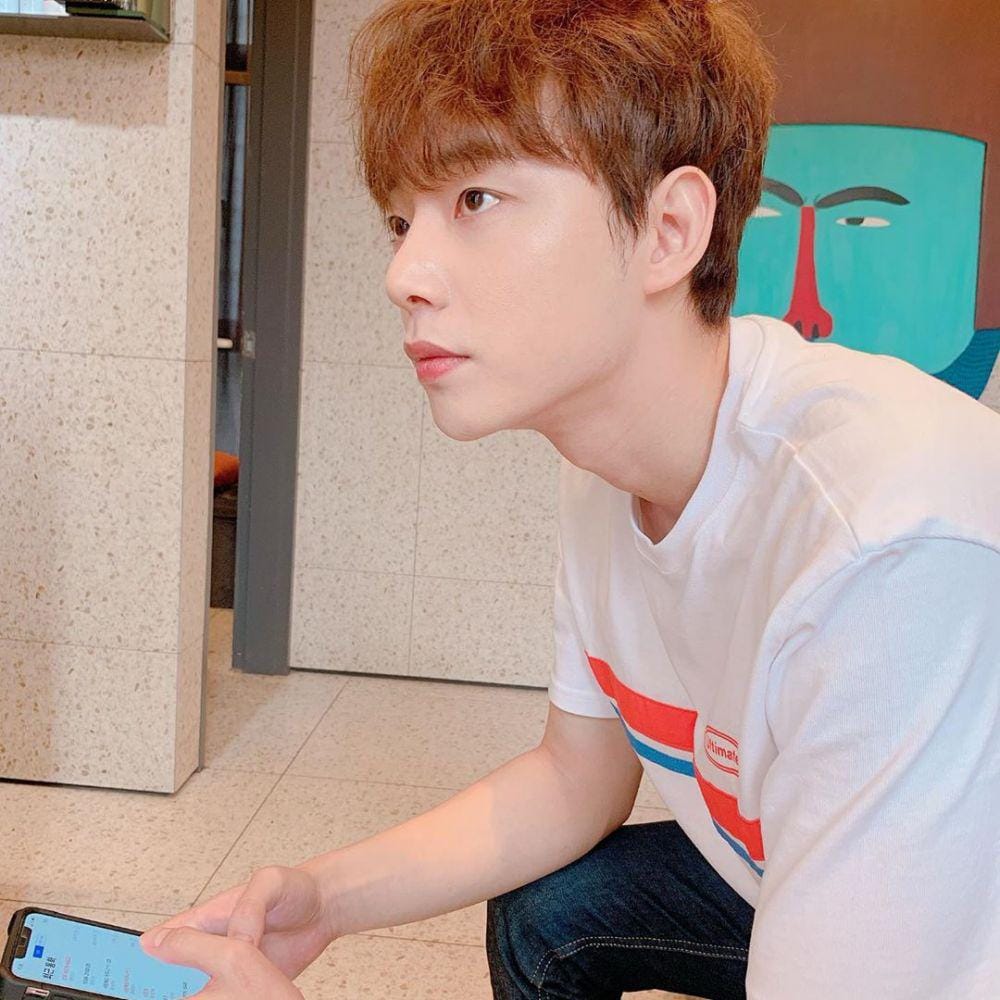 Instagram.com/ro_0116