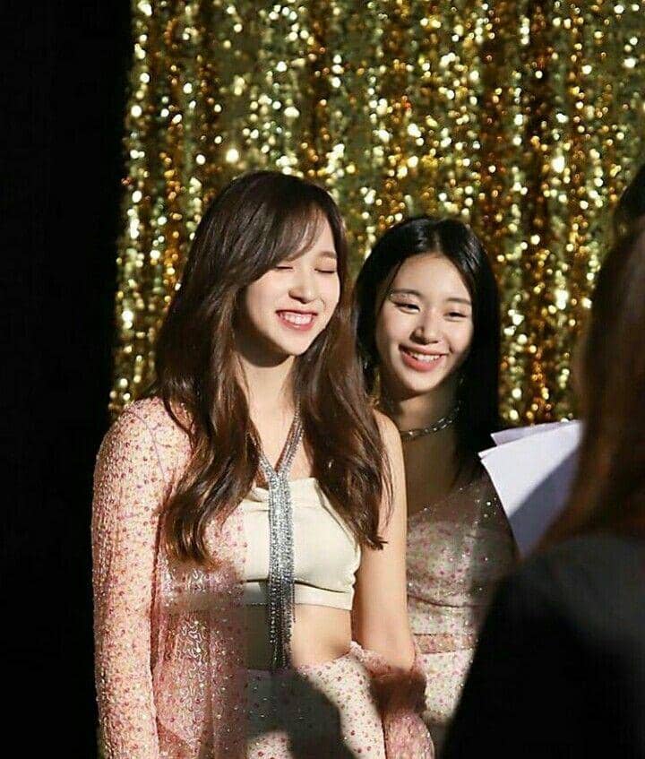 instagram.com/pink_momoring