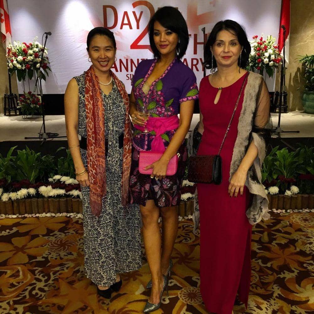 instagram.com/farahquinnofficial