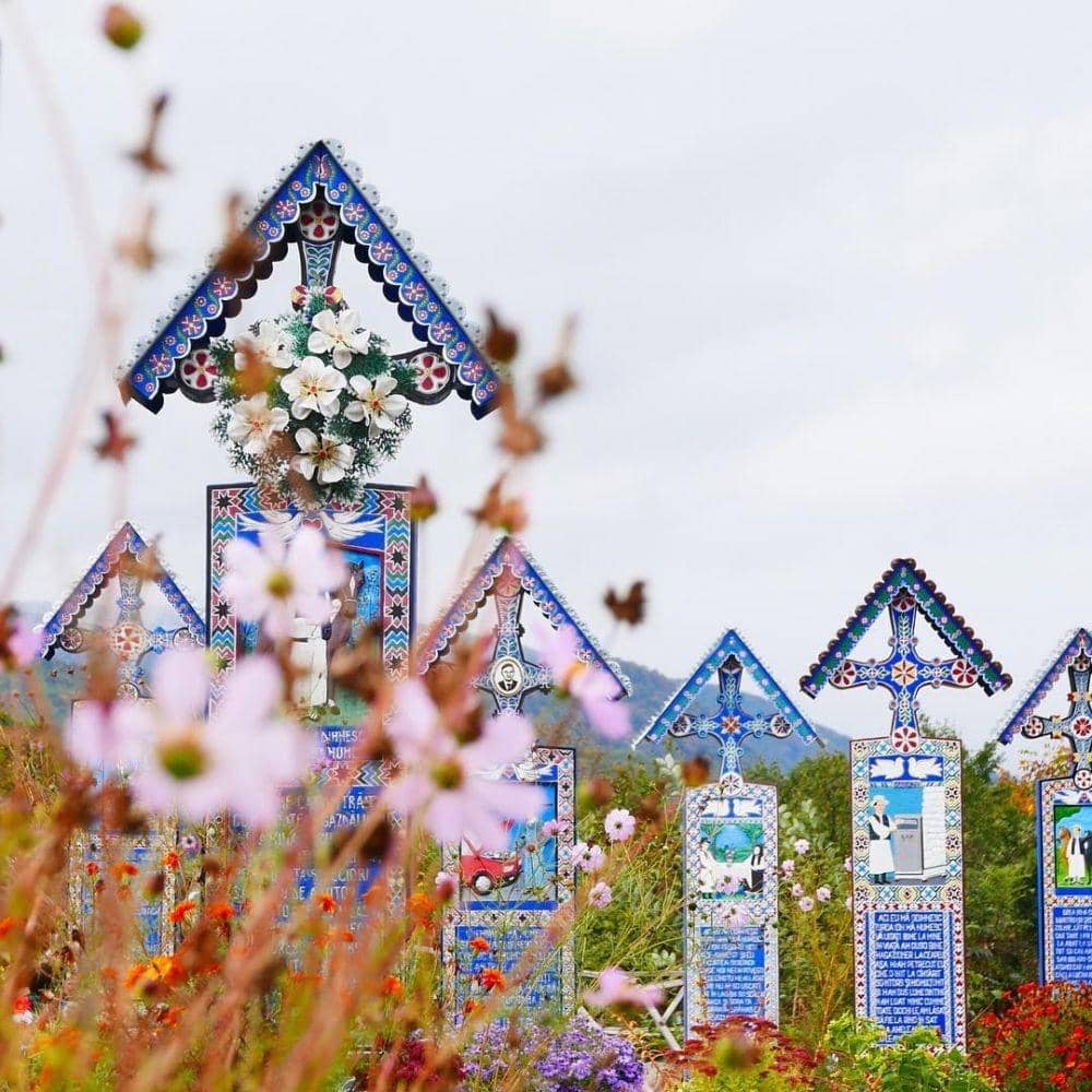 instagram.com/cristinaursache