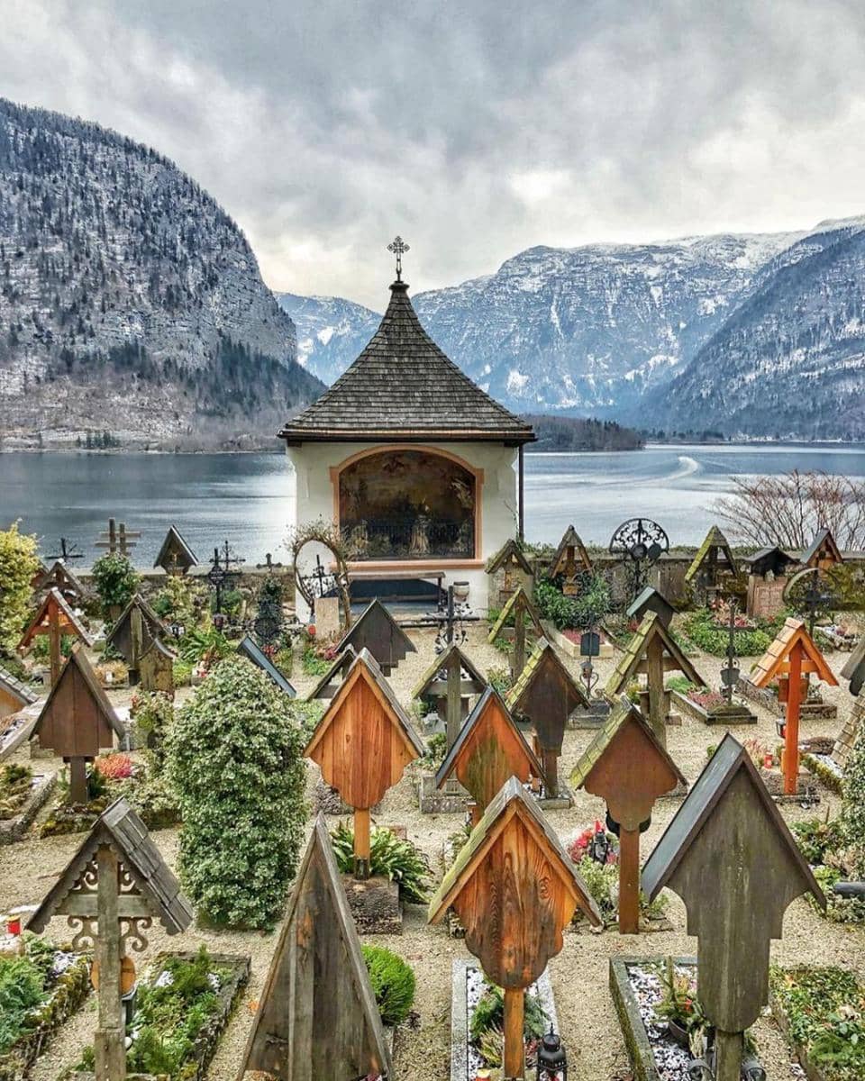 instagram.com/ayewanderful