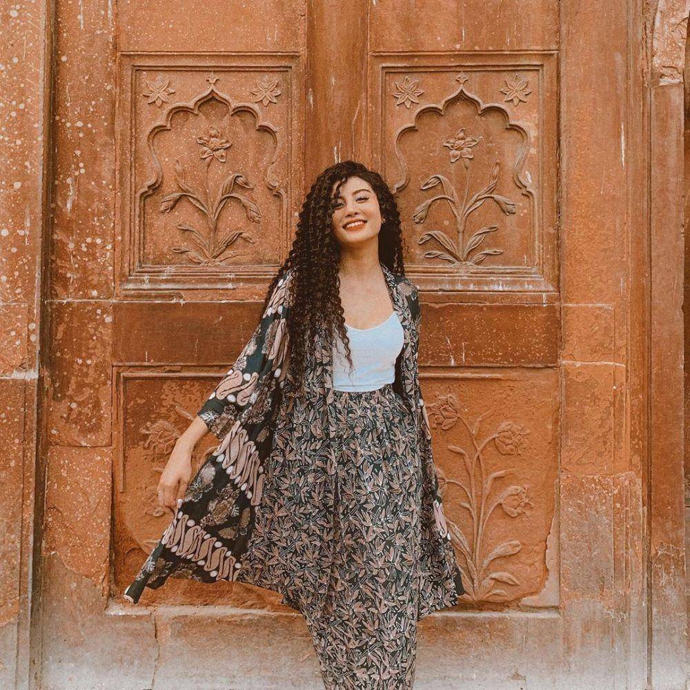 instagram.com/awkarin
