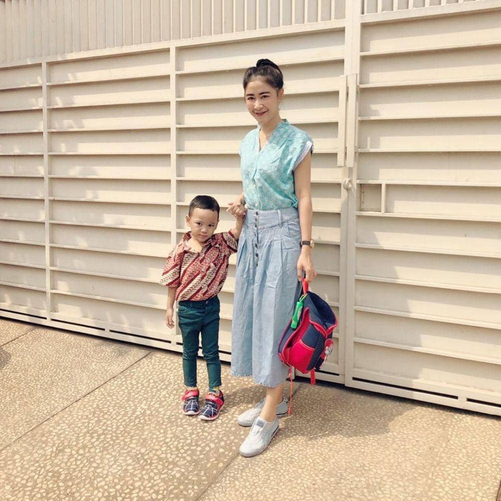 instagram.com/uutpermatasari