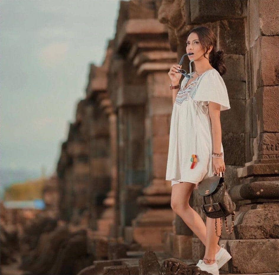 instagram.com/vanessaangelofficial