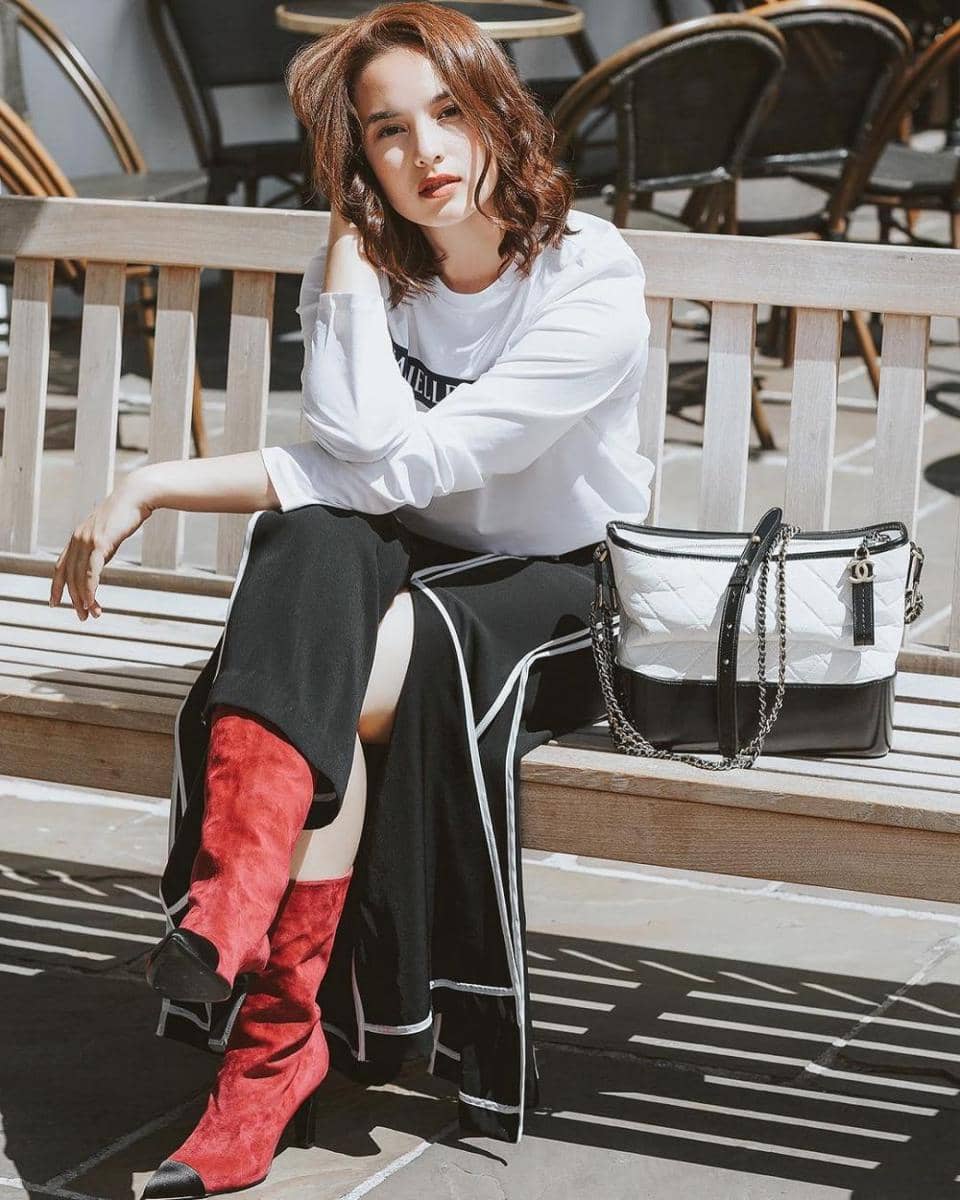 instagram.com/chelseaislan