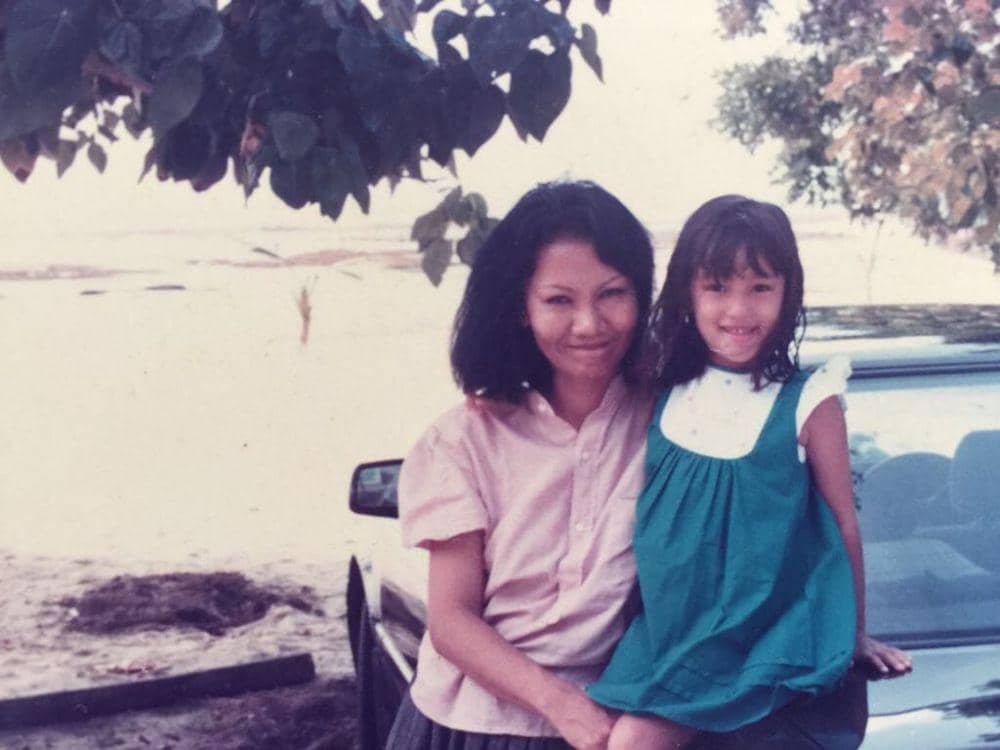 Instagram.com/atiqahhasiholan