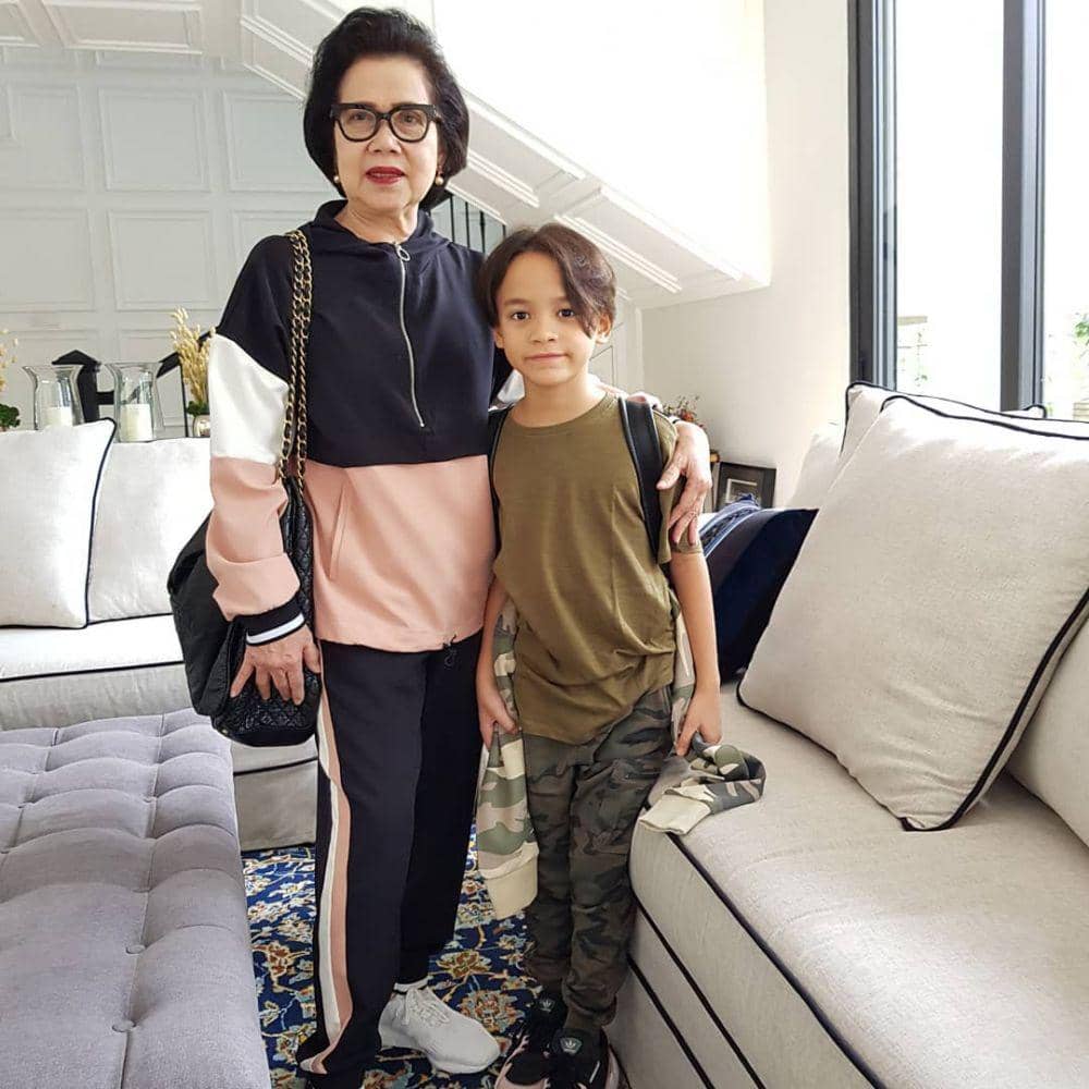 Instagram.com/emmymuchlis