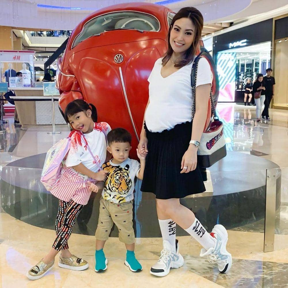 instagram.com/mrsayudewi