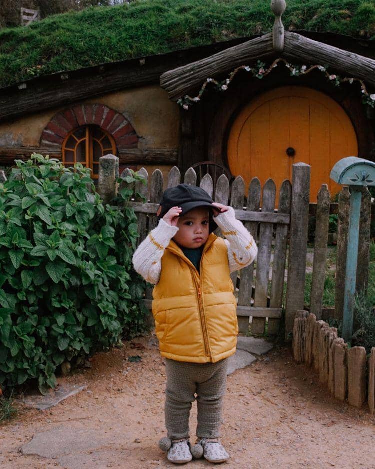 instagram.com/rachelvennya