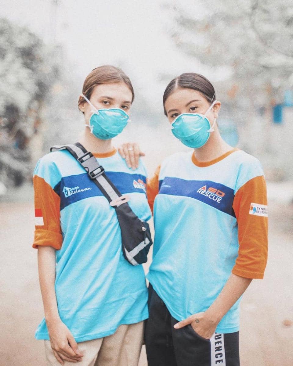 instagram.com/awkarin