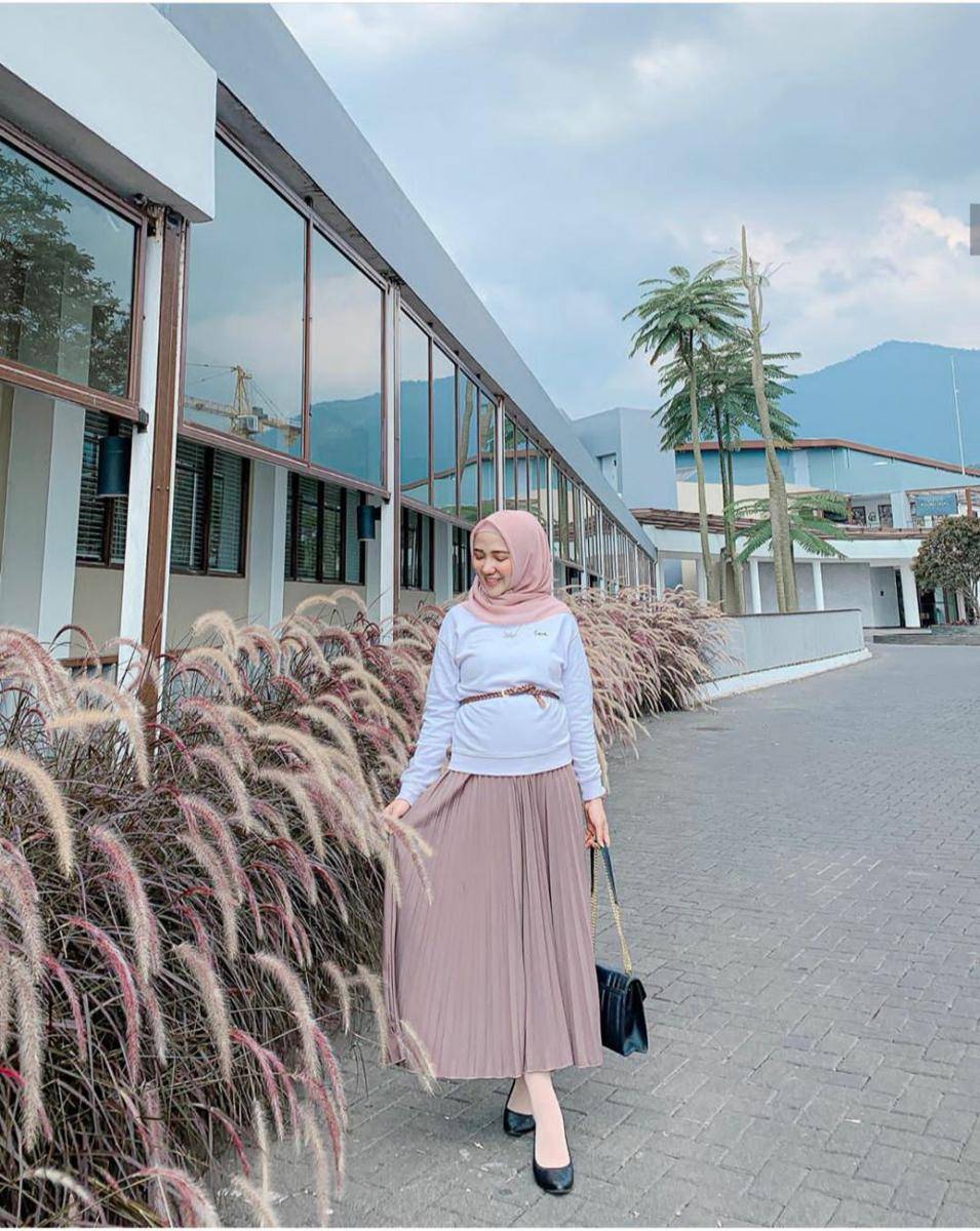 instragam.com/ayuindriati