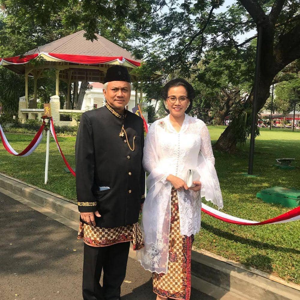 instagram.com/smindrawati