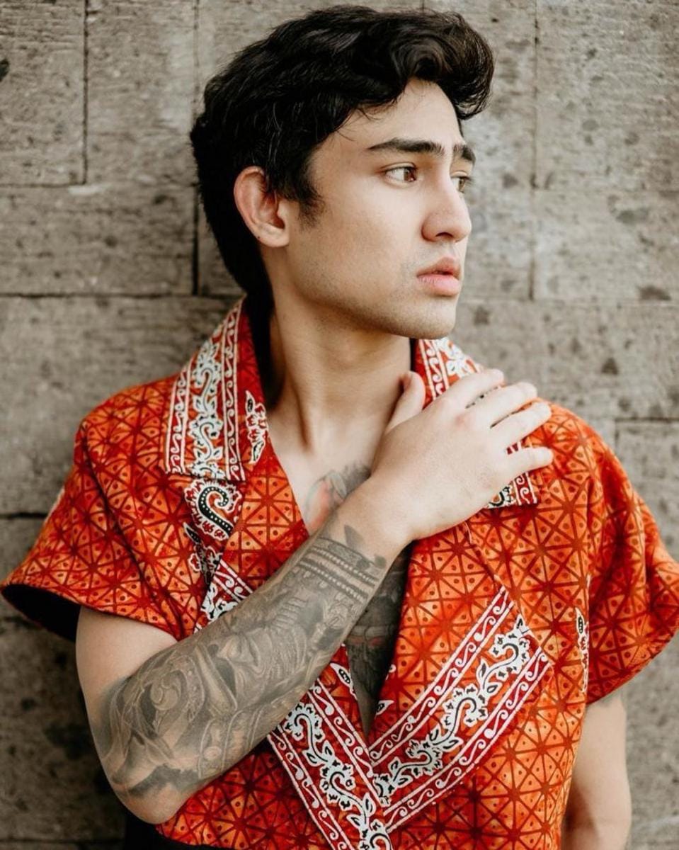 instagram.com/axelmatthewthomas