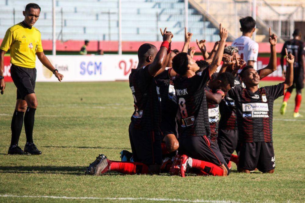 selebarasi pemain Persipura usai mencetak gol pada pertandingan di Liga 1 2019. ANTARA FOTO/Umarul Faruq